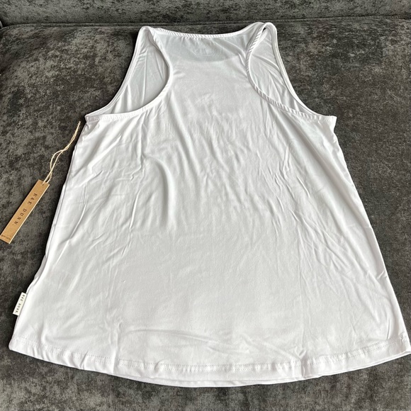 NWT Rae Dunn ‘Mrs.’ Pajama Short Set - Picture 6 of 10